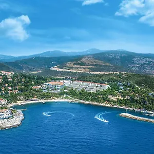 5* Feriested Pine Bay